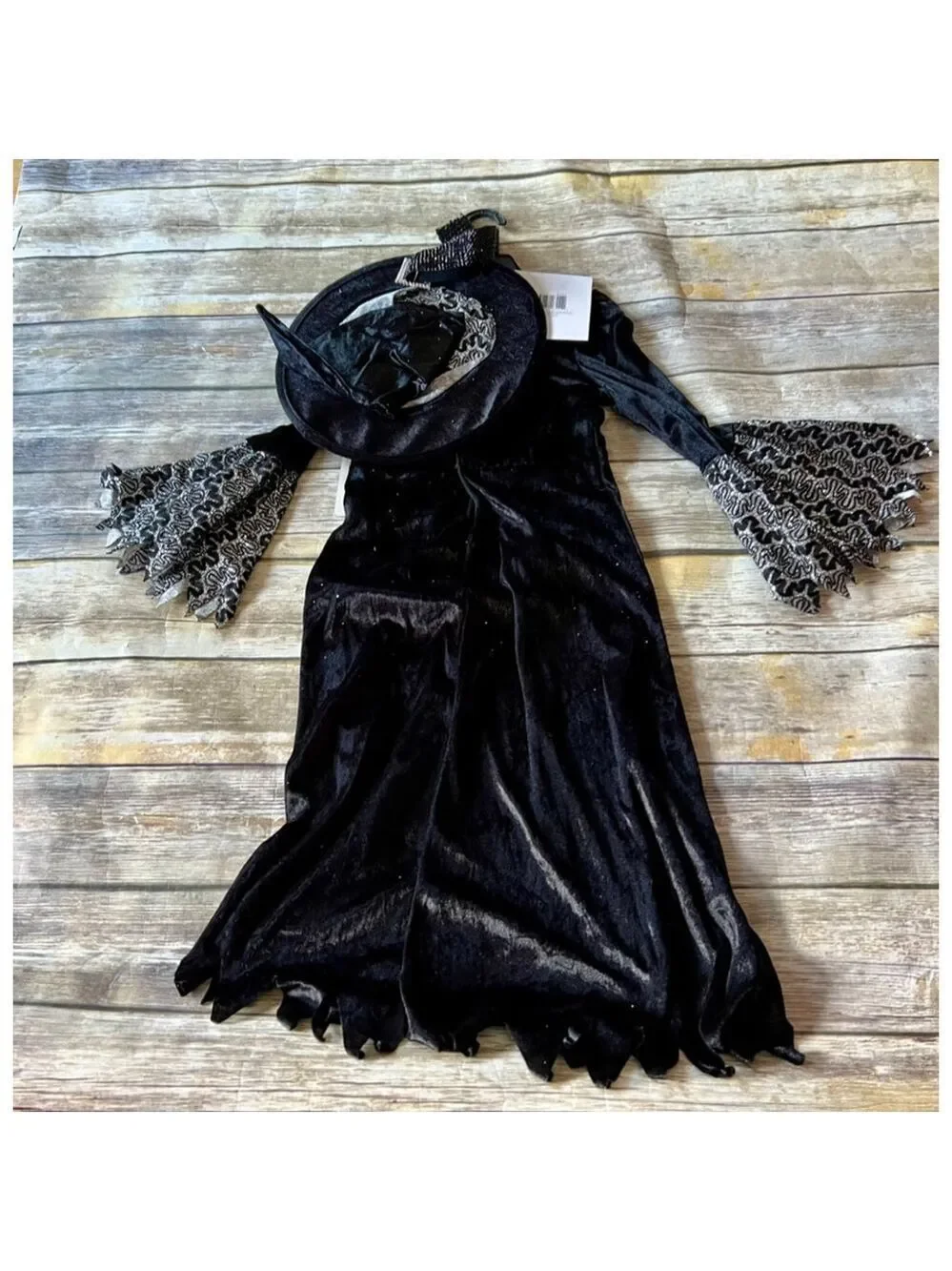 NWT Elegant Witch Costume-Size Small